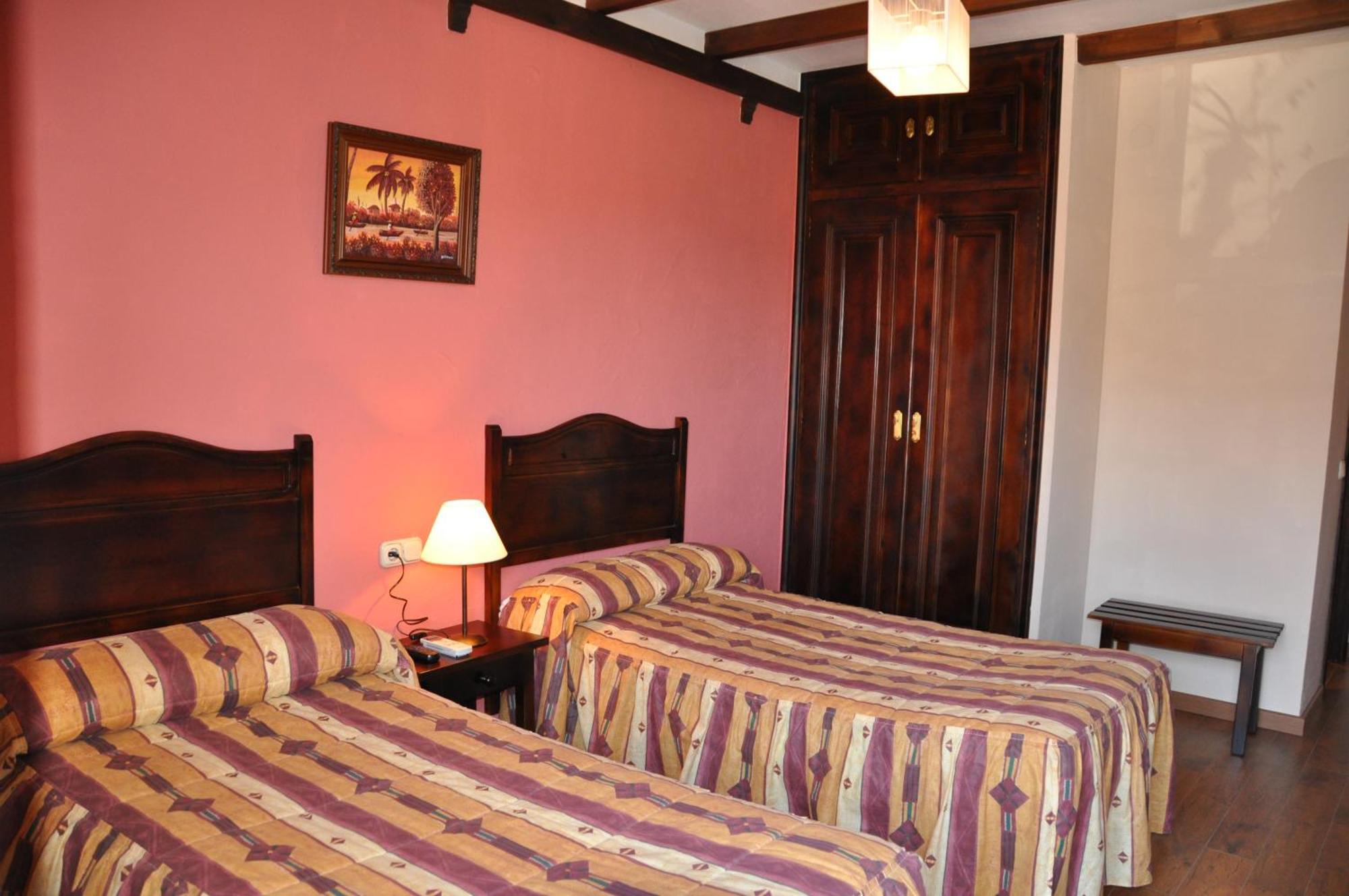 Apartamentos El Mirador Del Soto Sotoserrano Cameră foto